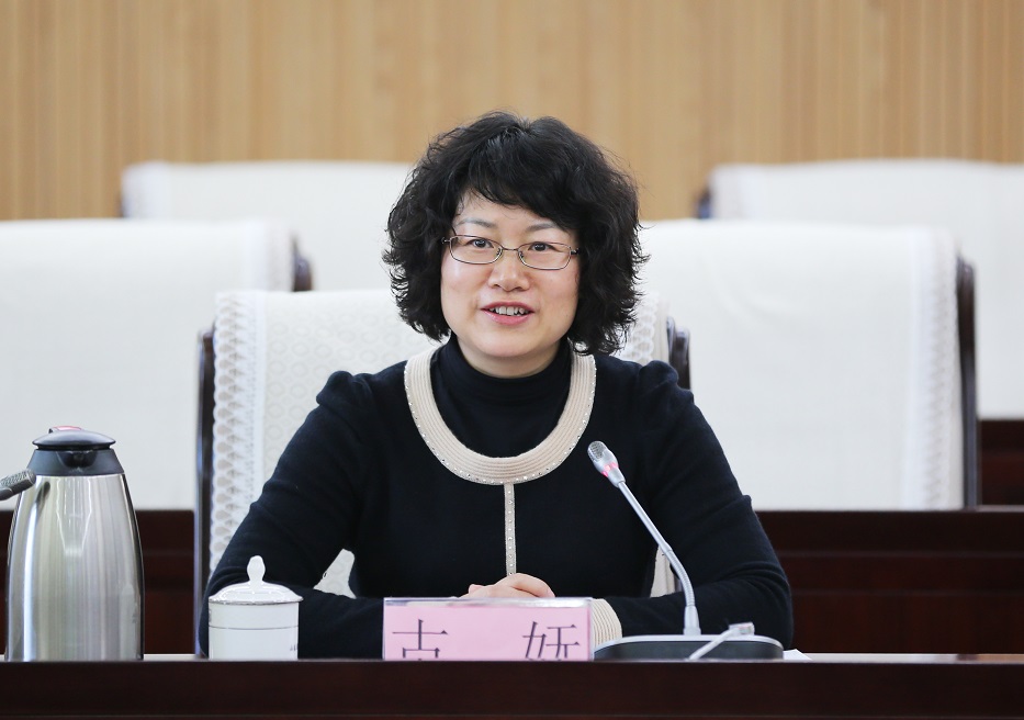 国家海洋局新闻发言人古妩